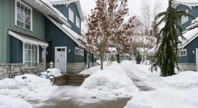 Номер Standard Panoramic Views from this gorgeous 2 Bed Property - Village Location
