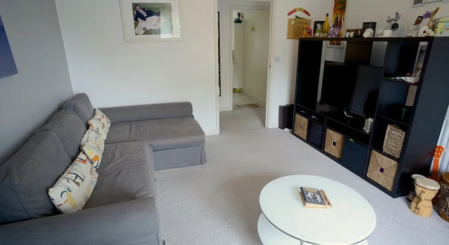 2 Bedroom Apartment With Balcony in Nunhead