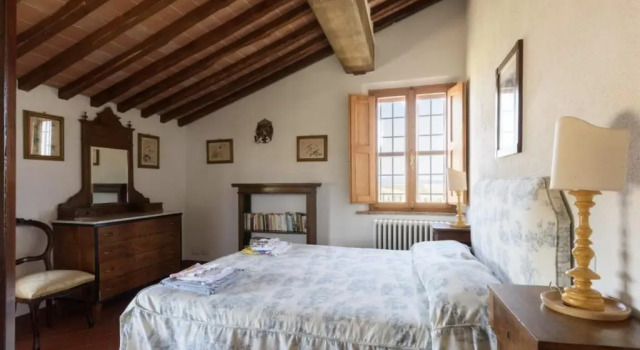 Agriturismo Poggio Repenti, Book Hotel Hotels in Crete Senesi with Parking, Parking