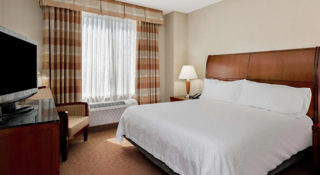 Двухместный люкс Courtyard San Francisco Airport Burlingame