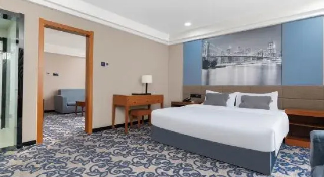 Люкс Deluxe Golden Star Hotel