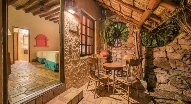 Четырёхместный номер Standard Hotel Posada del Hidalgo by Balderrama Hotel Collection
