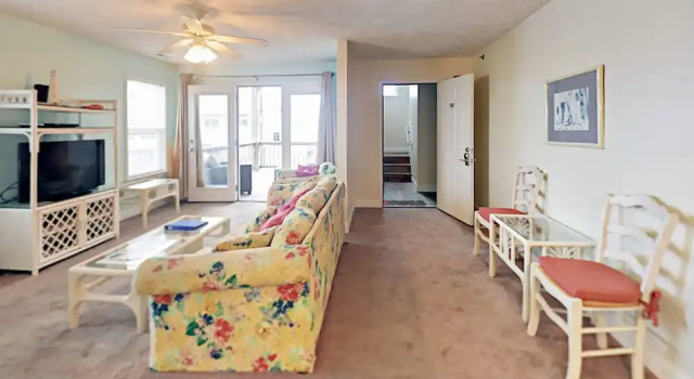 Coastal Gem Unit #102 - 3 Br Condo, Забронировать Отель Каролина-бич Уилмингтон, рядом с Odysea Surf and Kiteboard School