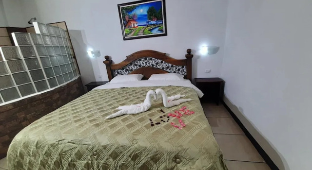 Loma Tranquila, Boek Hotel Sarapiquí Heredia