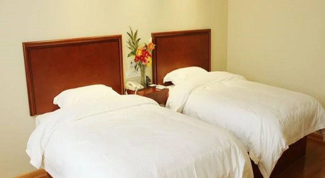 GreenTree Inn SuQian SiYang RenMin Road ZhongXing Express Hotel, Rezervovat Hotel Siyang 