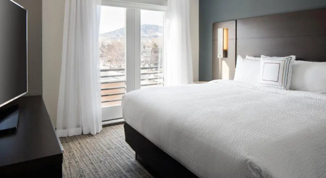 Двухместный люкс c 1 комнатой Residence Inn by Marriott Boulder Canyon Boulevard