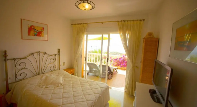 3-bedroom Townhouse in Altea Hills, Забронировать Отель Отели Альтеа с парковкой, рядом с Русская православная церковь Св. Архангела Михаила в Альтее, Парковка