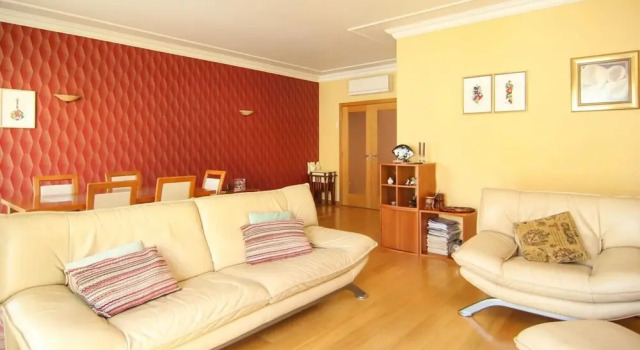 3 Bedroom Apartment by the Sea with Balcony, Забронировать Апартаменты/квартира Апартаменты Парка Наций, Апартаменты/квартира