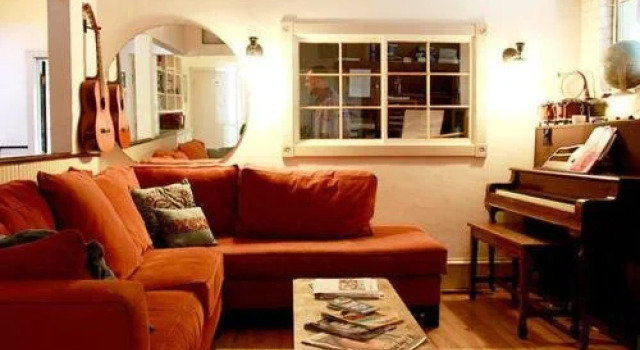 San Luis Obispo Hostel, Забронировать Хостел Сан-Луис-Обиспо San Luis Obispo County, рядом с Mission San Luis Obispo de Tolosa
