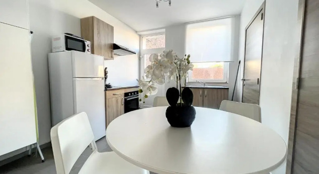 Апартаменты Albert 20 Brussels-charleroi-airport