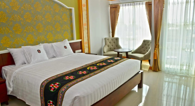 Shwe Bu Thee Hotel, Book Hotel Hotels & Accommodations in Tachilek, Hotel