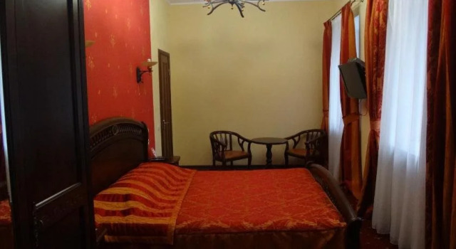 Status Hotel, Book Hotel Poltava 