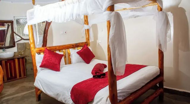 Номер Comfort Hillstone Safari Lodge