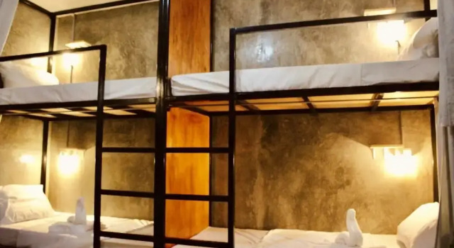 Hangover Hostel, Boek Hostel Basdiot Visayas
