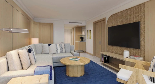Люкс Hamilton Princess - Fairmont Gold Experience