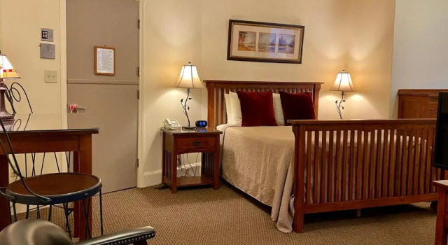 Трёхместный номер Premium Oasis Guest House