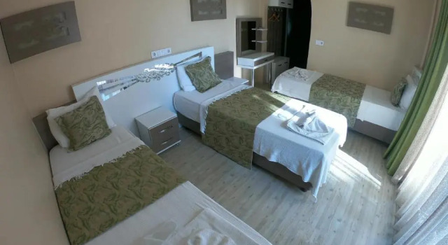 Трёхместный номер Standard Bellamaritimo Hotel