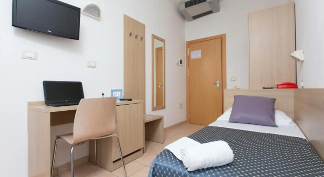 Одноместный номер Standard Hotel Souvenir - Koolibry Hotels