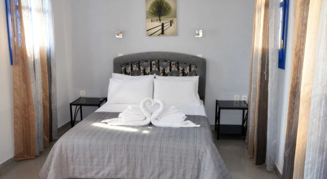 Alkioni Hotel, Prenota Hotel Foiníkion 