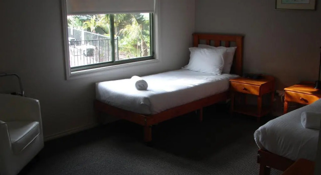 Kangaroo Valley Golf and Country Resort, Забронировать Курортный отель Кенгуру-Вэлли 