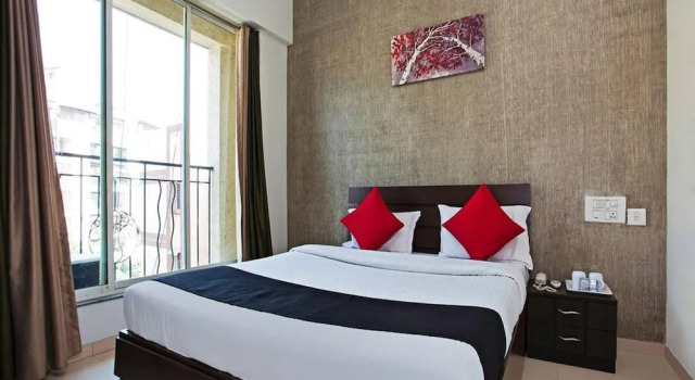 Iris Suites, Забронировать Отель Отели Нави-Мумбай с парковкой, Парковка