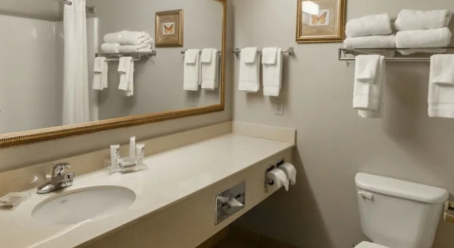 Двухместный номер Standard Country Inn & Suites by Radisson, El Dorado, AR