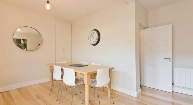 3 Bedroom Townhouse In Portobello, Забронировать Дом для отпуска Виллы Дублина, рядом с Royal College of Surgeons in Ireland, Вилла