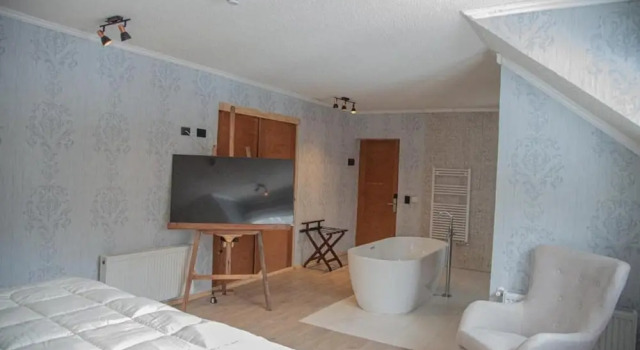 Hotel Vivo Montaña, Book Hotel Hoteller i Pinto med pool, Swimmingpool