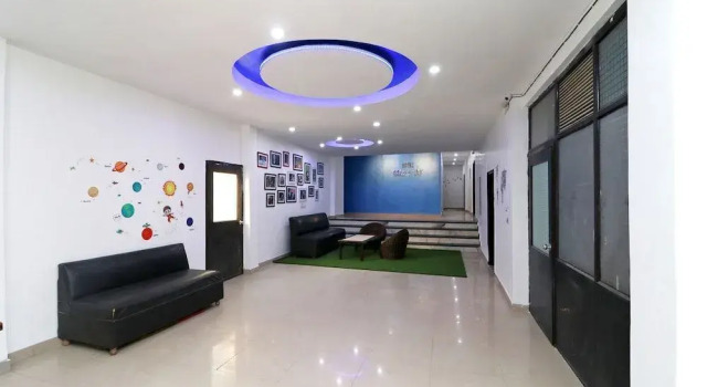 Hotel Dazzle Inn by OYO Rooms, Varaa Hotelli Faridabad Haryana