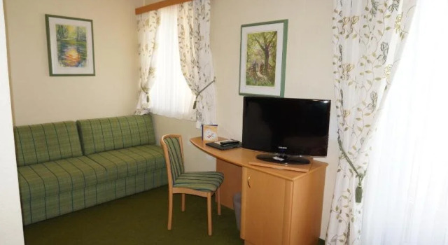 Gartenhotel Kloepferkeller, Prenota Hotel Eibiswald Western Styria