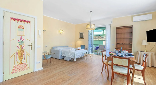 Апартаменты Strixia Apartment Stresa 50m From Lake