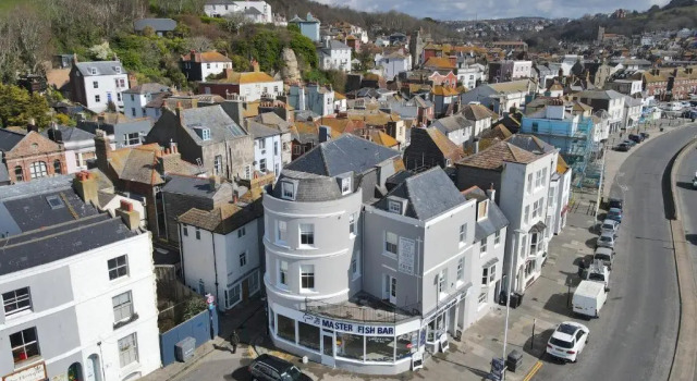 Master accommodation suite 3 sea view