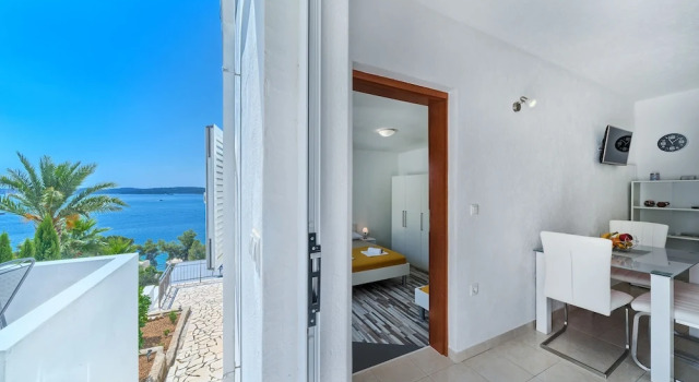 Apartment Lozovina - Panoramic Sea View