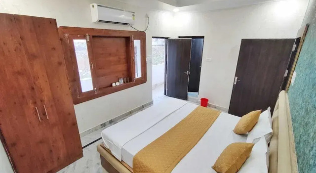 Номер Deluxe Sonis Mansion-100m from Khajuraho Temples
