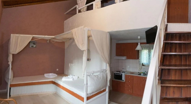 Anneta Studios, Book Hotel Hotels in Thesprotia Regional Unit with Parking, Parking