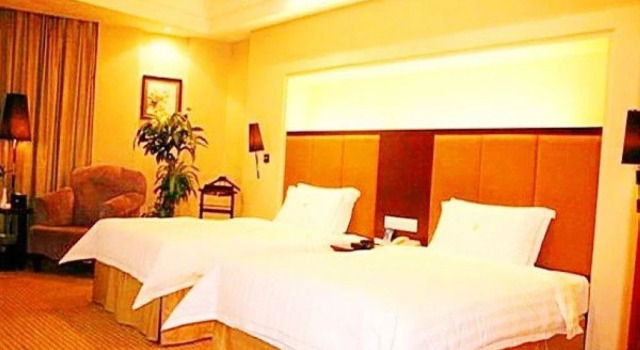 Chenzhou Huatian Hotel