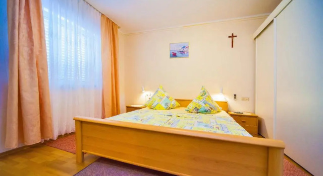 Студия с балконом Apartments Galić