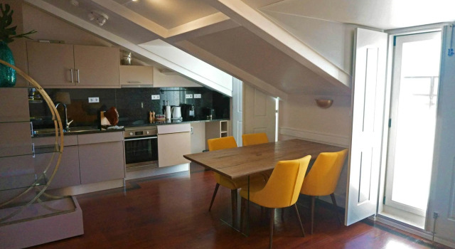 Lisbon Colours Bairro Alto Apartments, Забронировать Апартаменты/квартира Апартаменты Лиссабона, рядом с Геологический музей, Апартаменты/квартира