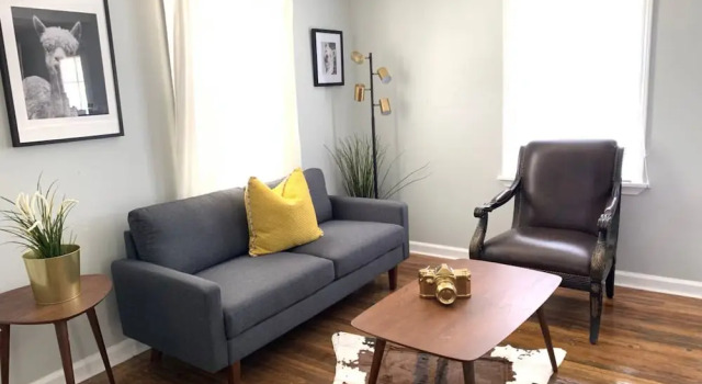 Бунгало Cozy family-style Buckhead Bungalow