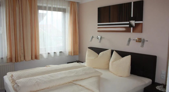Activ-Family-Apart-Wisiol-Pitztal Sommercard inklusive, Book Hotel Jerzens Pitztal