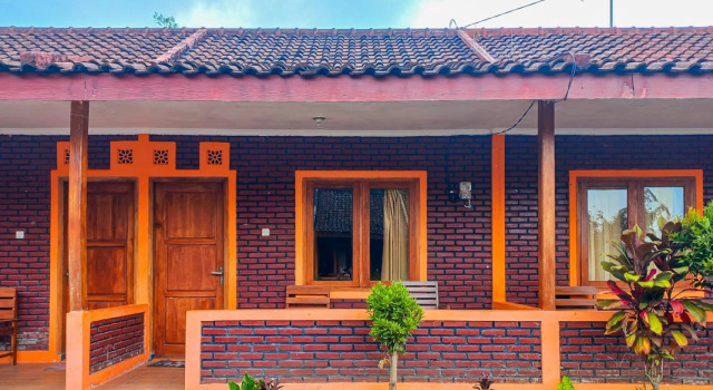 Villa Kampoeng City Pacet RedPartner