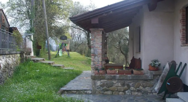 Agriturismo Valle Fiorita, Забронировать Отель Аула Lunigiana