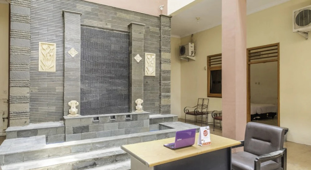 Pondok Nazwa by OYO Rooms