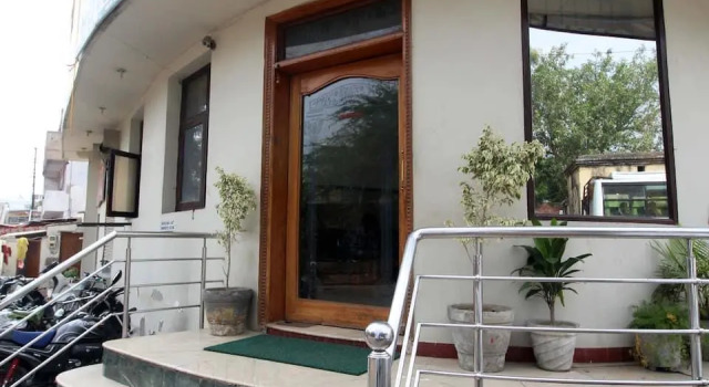 D R Residency Hotel