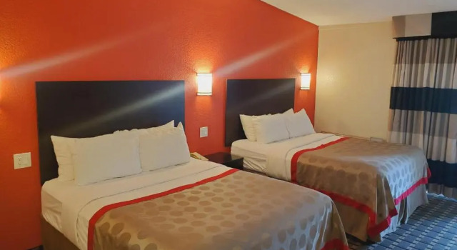 Четырёхместный номер Standard Ramada by Wyndham Grand Junction