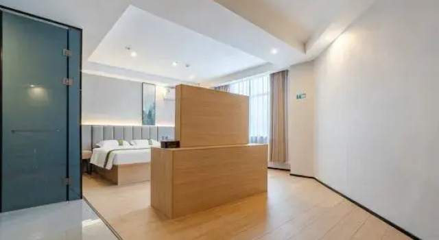 Люкс Premier GreenTree Inn Fuyang Shopping Mall