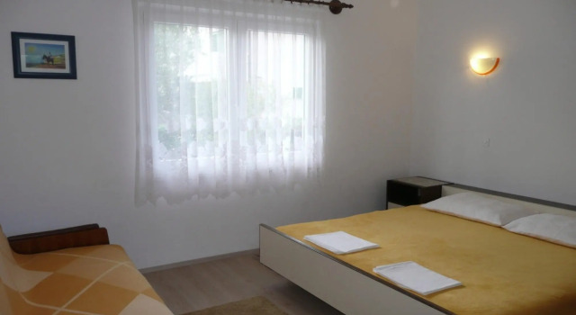 Ani - 150 M From Pebble Beach - A1(4+1), Prenota Hotel Hotel a Isole Quarnerine con parcheggio, Parcheggio