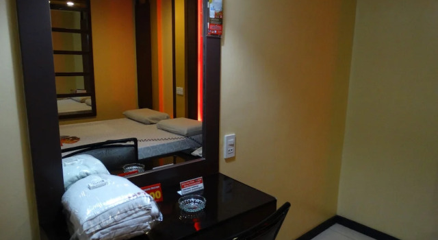Двухместный номер Deluxe Hotel Sogo Buendia