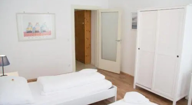 Vienna4you (1), Rezerwuj Hotel Hotele w Wiedeń z parkingiem, Parking
