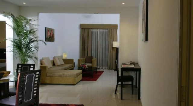 Двухместный люкс c 1 комнатой Ramada Hotel & Suites by Wyndham Ajman